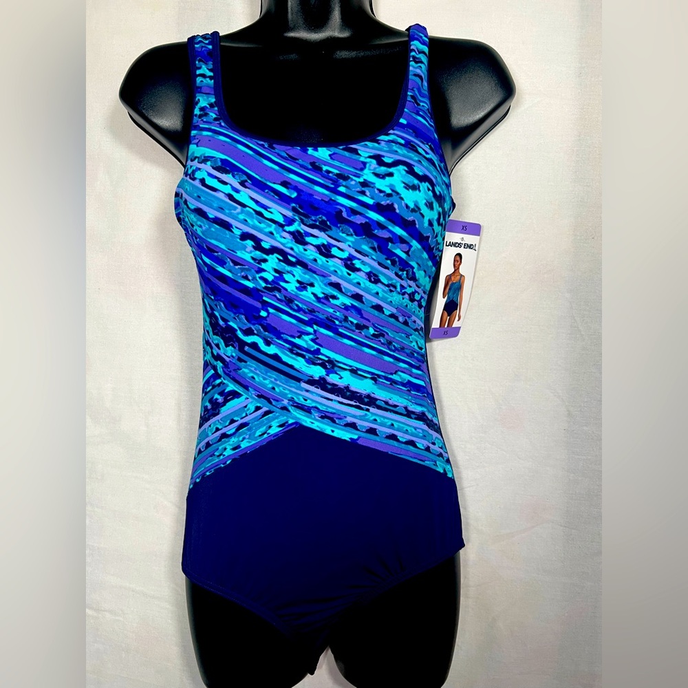 Lands' End Women's  One Piece Swimsuit Print Scoop Neck Ombre Ripple Size XS
